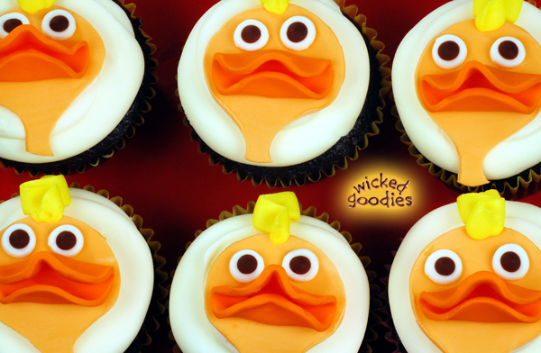 Baby Duck Face Cupcakes