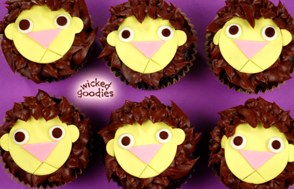 Baby Lion Cupcakes