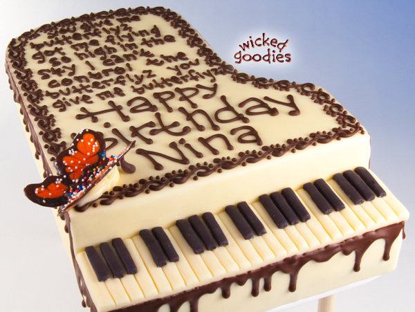 Piano Cake Tutorial