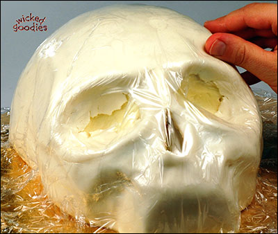 How to Make a Skull Cake by Wicked Goodies