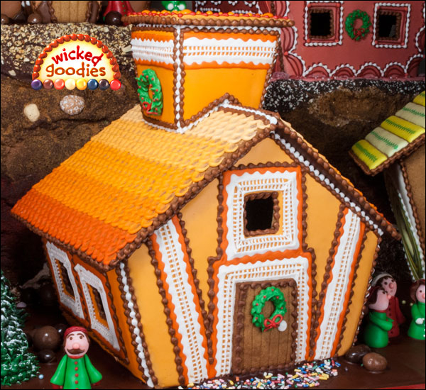 Chocolate Orange Piped Lace Gingerbread House