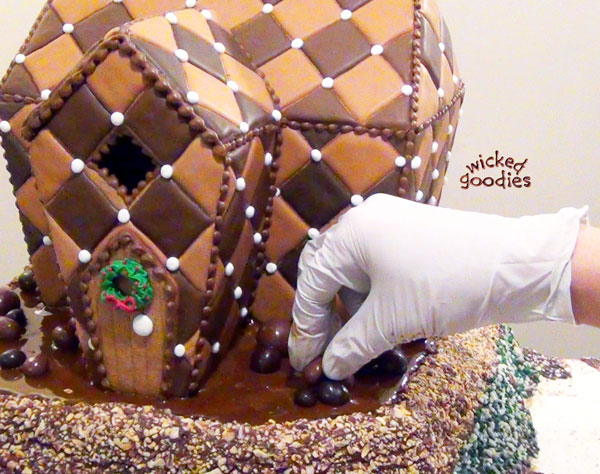 Chocolate Quilted Gingerbread Cookie House Design with Free Printable Template