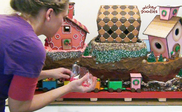 Gingerbread House Train Template