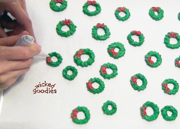 Royal Icing Wreaths