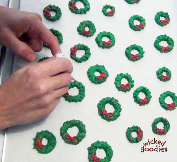 Royal Icing Wreaths