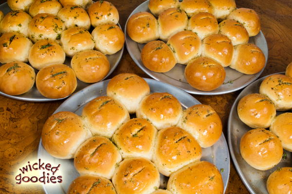 Garlic Herb Rolls