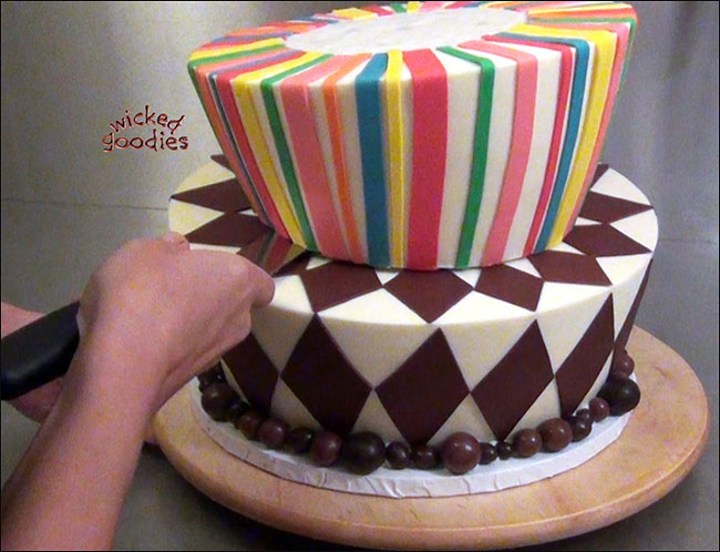 Modeling Chocolate Cake Stripes