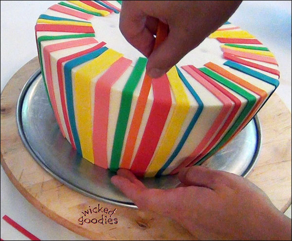 Modeling Chocolate Cake Stripes