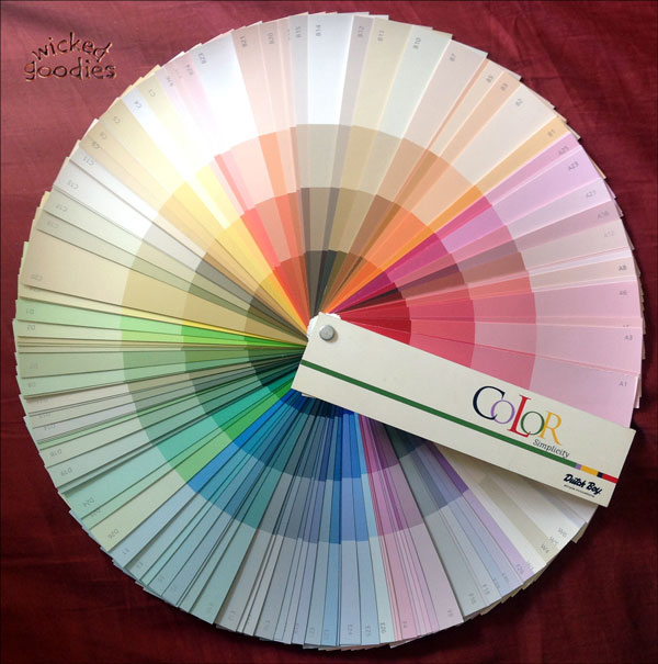 Wedding Cake Color Swatch Fan