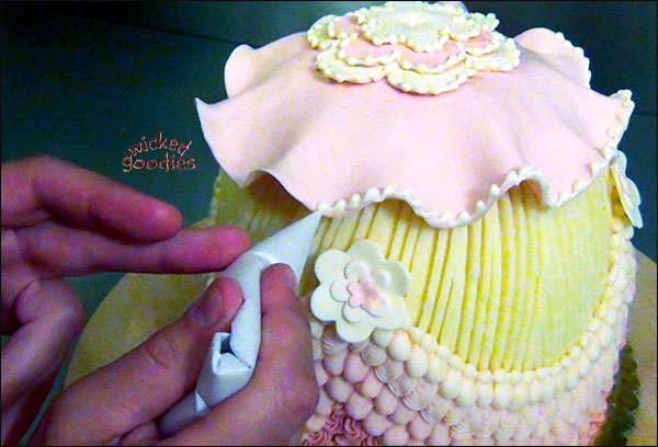 How to Make a Doll Cake