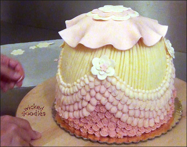 How to Make a Doll Cake