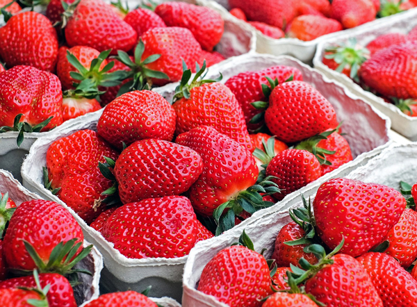 Strawberries and Cream Cake Filling Recipe