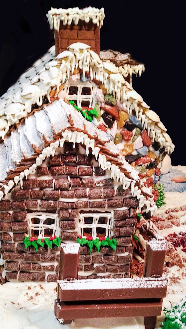 Gingerbread Ice House Made by Annie Villeneauve